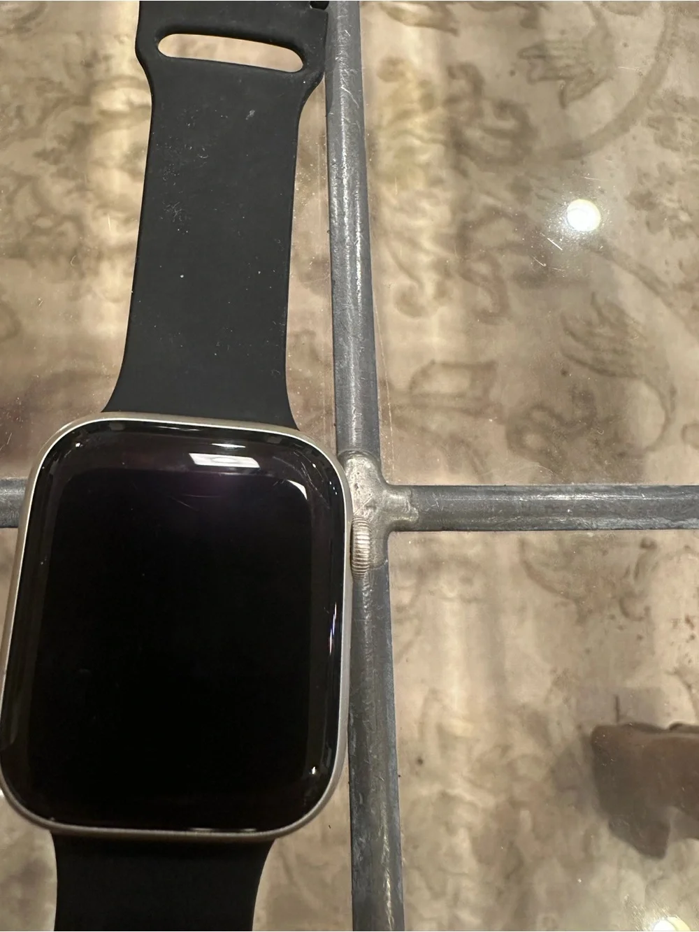 Apple Smartwatch series 7 with Silicone Band